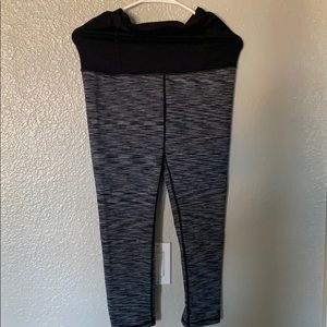 Maternity over the bump workout capris